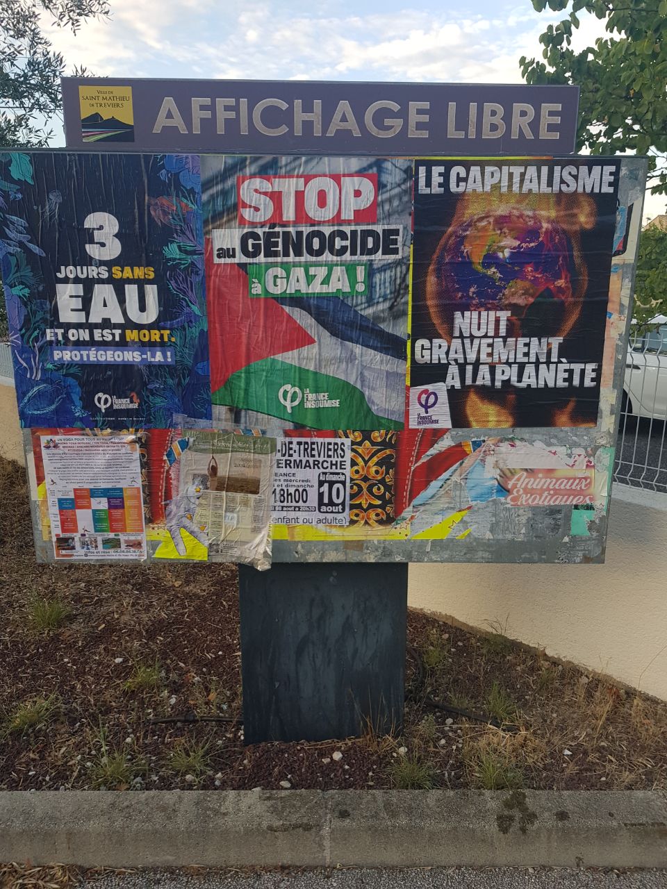 Les Insoumis du Pic Saint Loup en collage estival