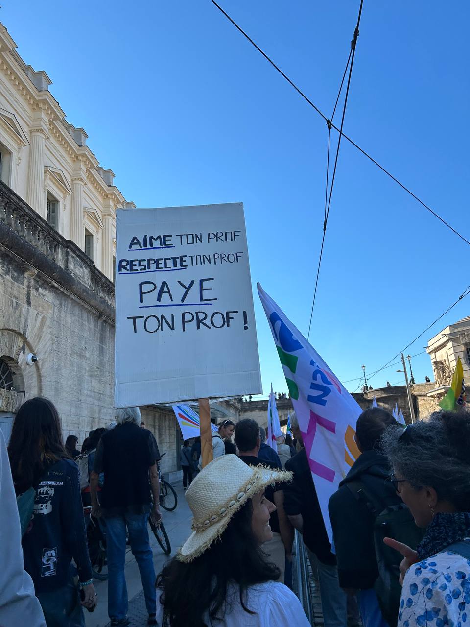 Les Insoumis du Pic Saint Loup à la manifestation du 2 octobre 2025