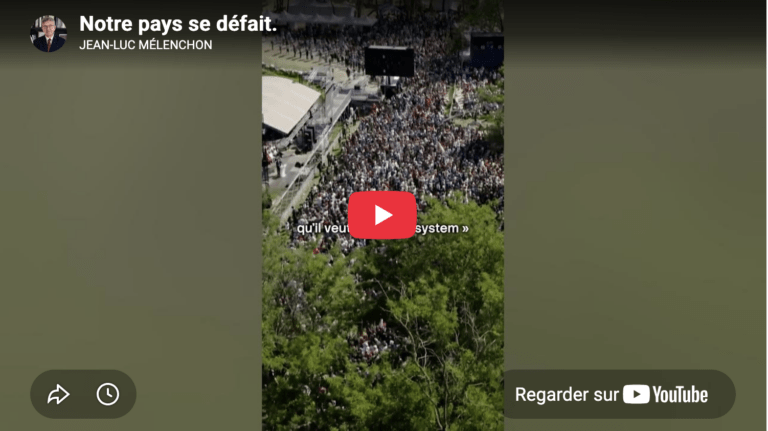 Notre pays se défait.
